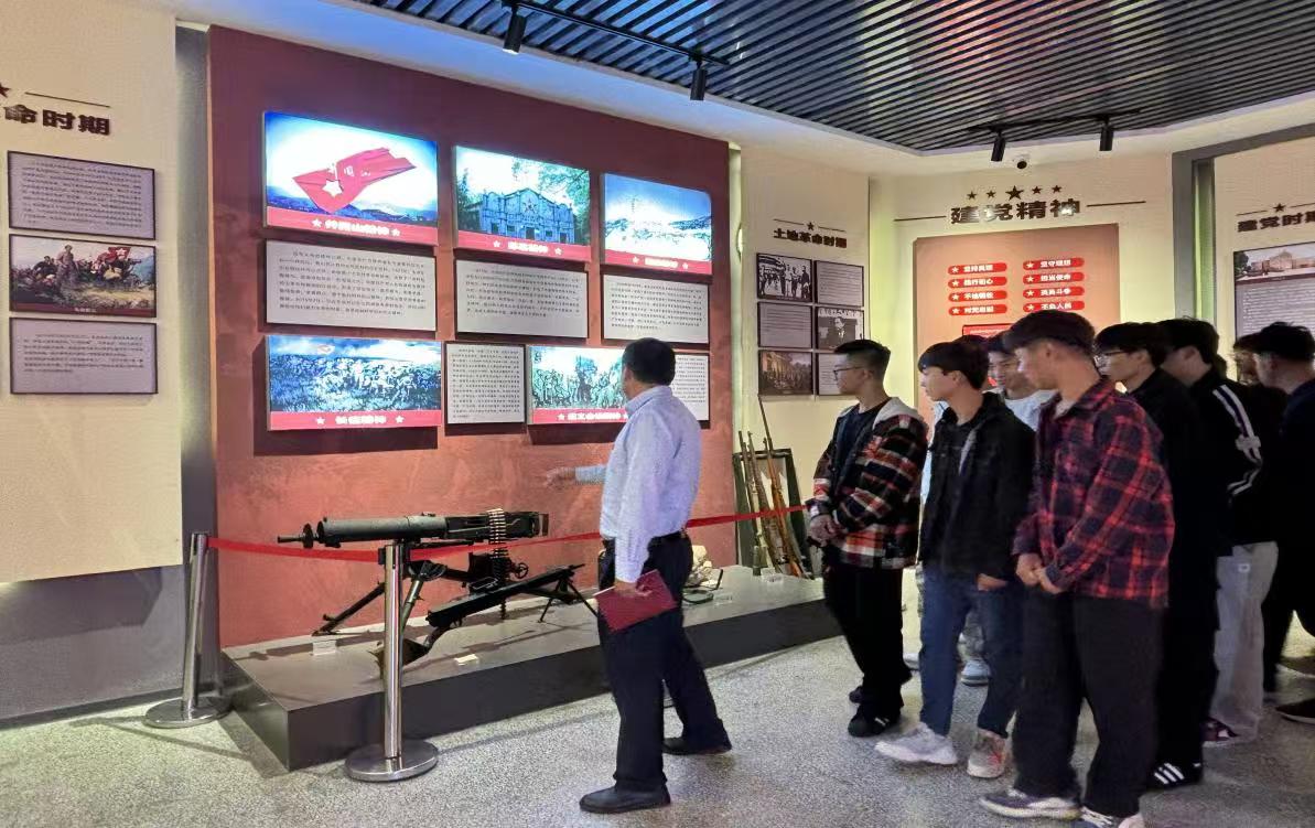 微信图片_20241031175402.jpg